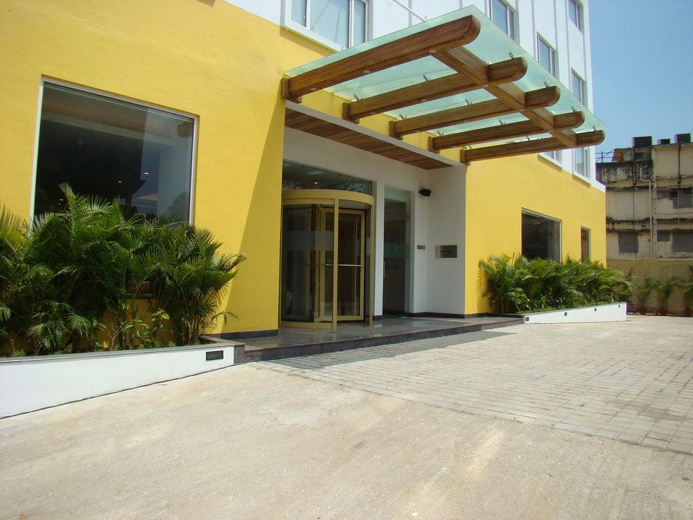 Lemon Tree Hotel Chennai Esterno foto
