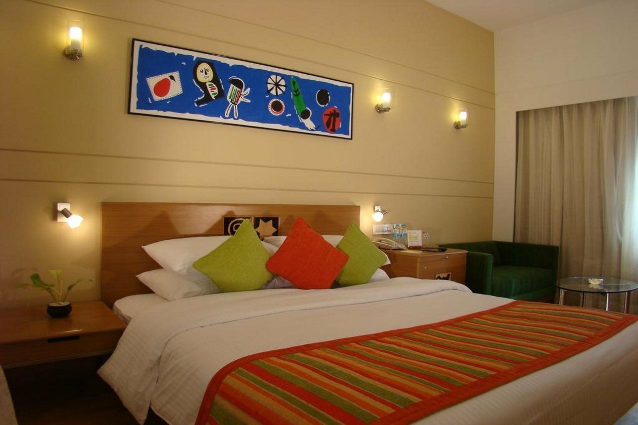 Lemon Tree Hotel Chennai Esterno foto